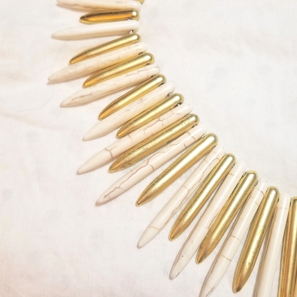 KJL Egyptian Revival Runway Cleopatra Spiked Necklace - Picture 4 of 9